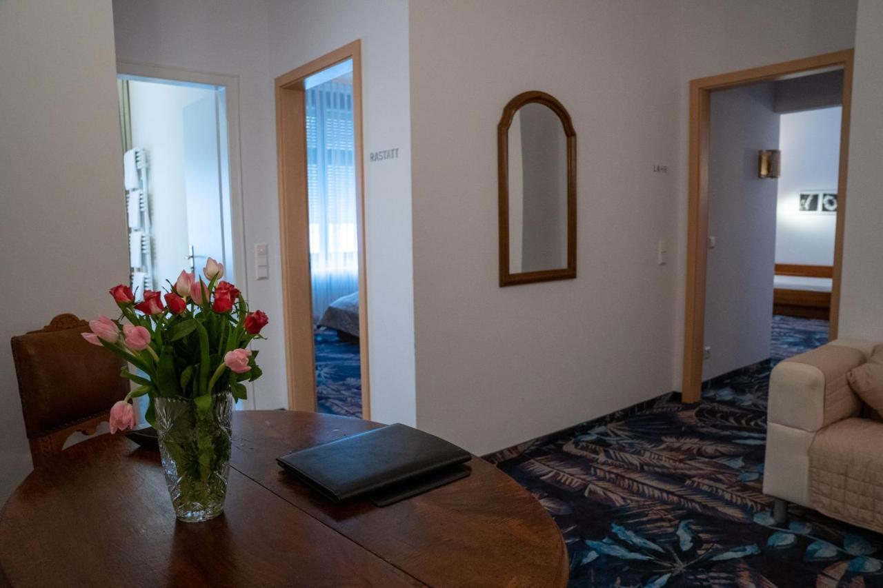 Hotel Etol バーデン＝バーデン エクステリア 写真