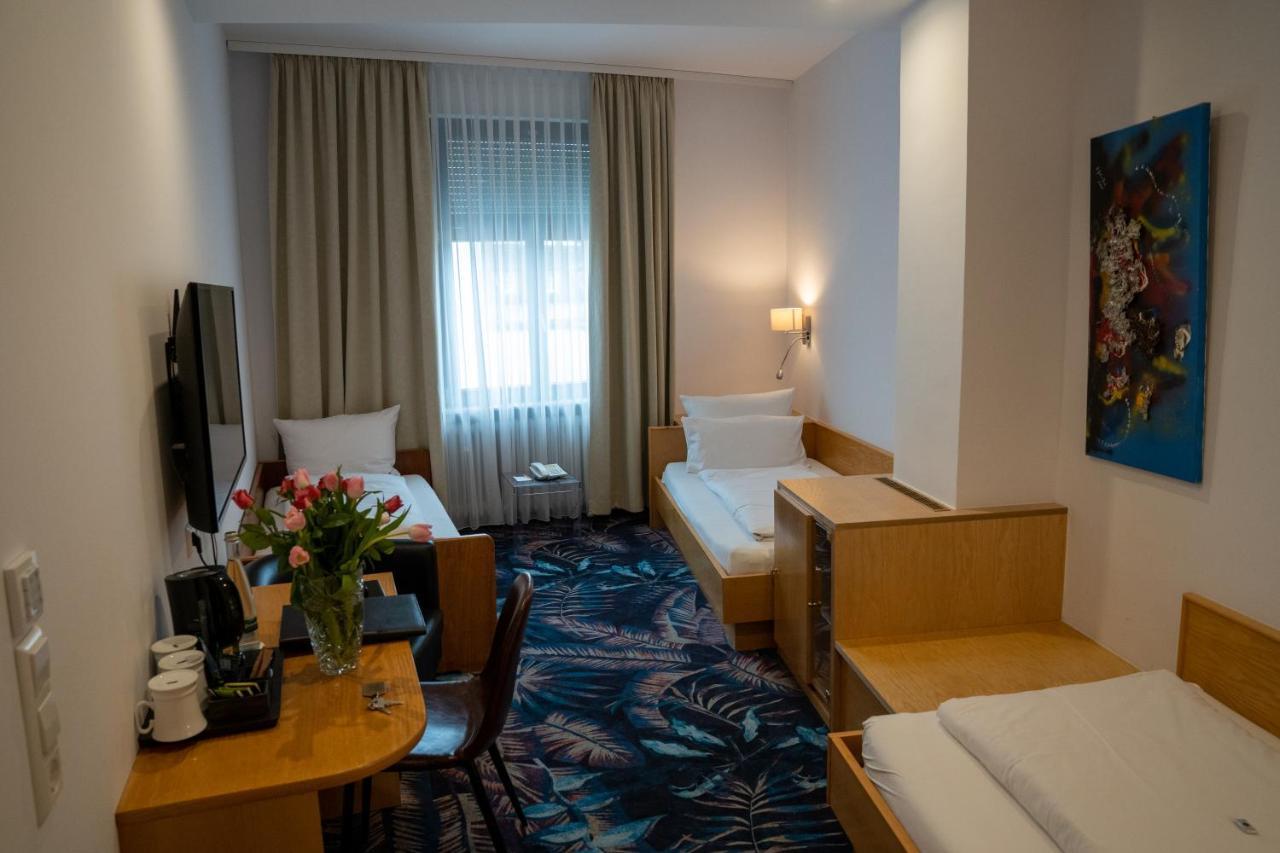 Hotel Etol バーデン＝バーデン エクステリア 写真