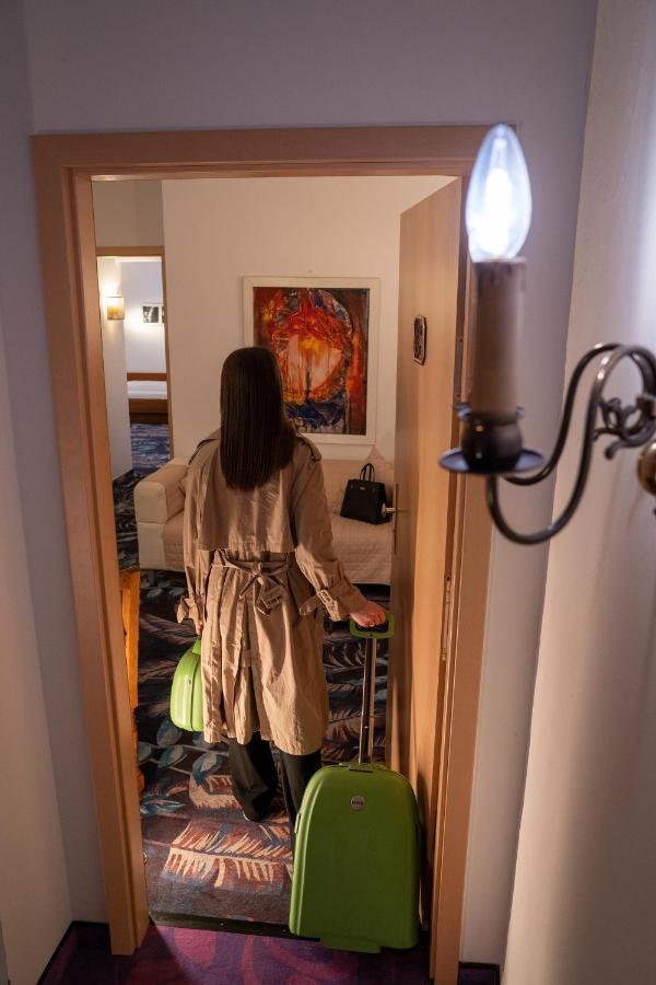 Hotel Etol バーデン＝バーデン エクステリア 写真