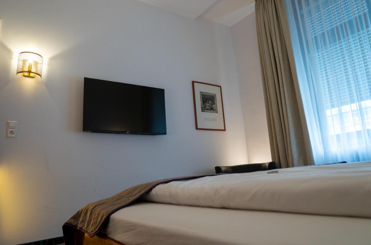 Hotel Etol バーデン＝バーデン エクステリア 写真