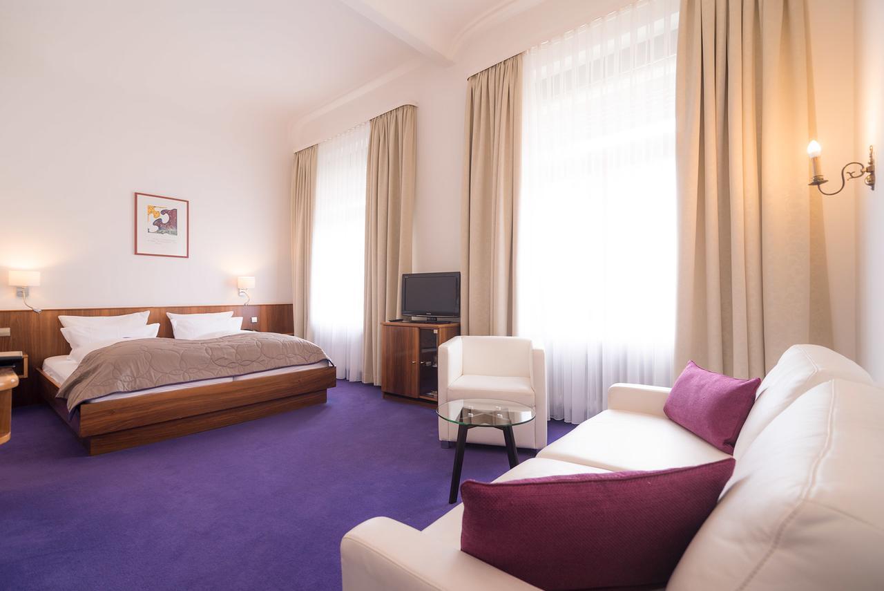 Hotel Etol バーデン＝バーデン エクステリア 写真