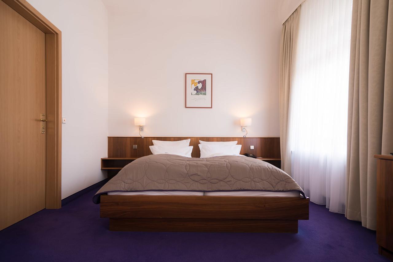 Hotel Etol バーデン＝バーデン エクステリア 写真